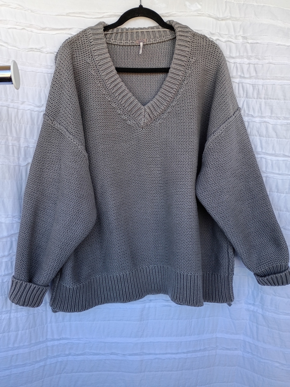 Free People Alli V-Neck Sweater Titan Gray Size M.